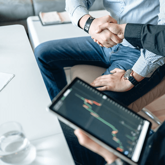 Udovantre - Team von Kryptowährungsexperten